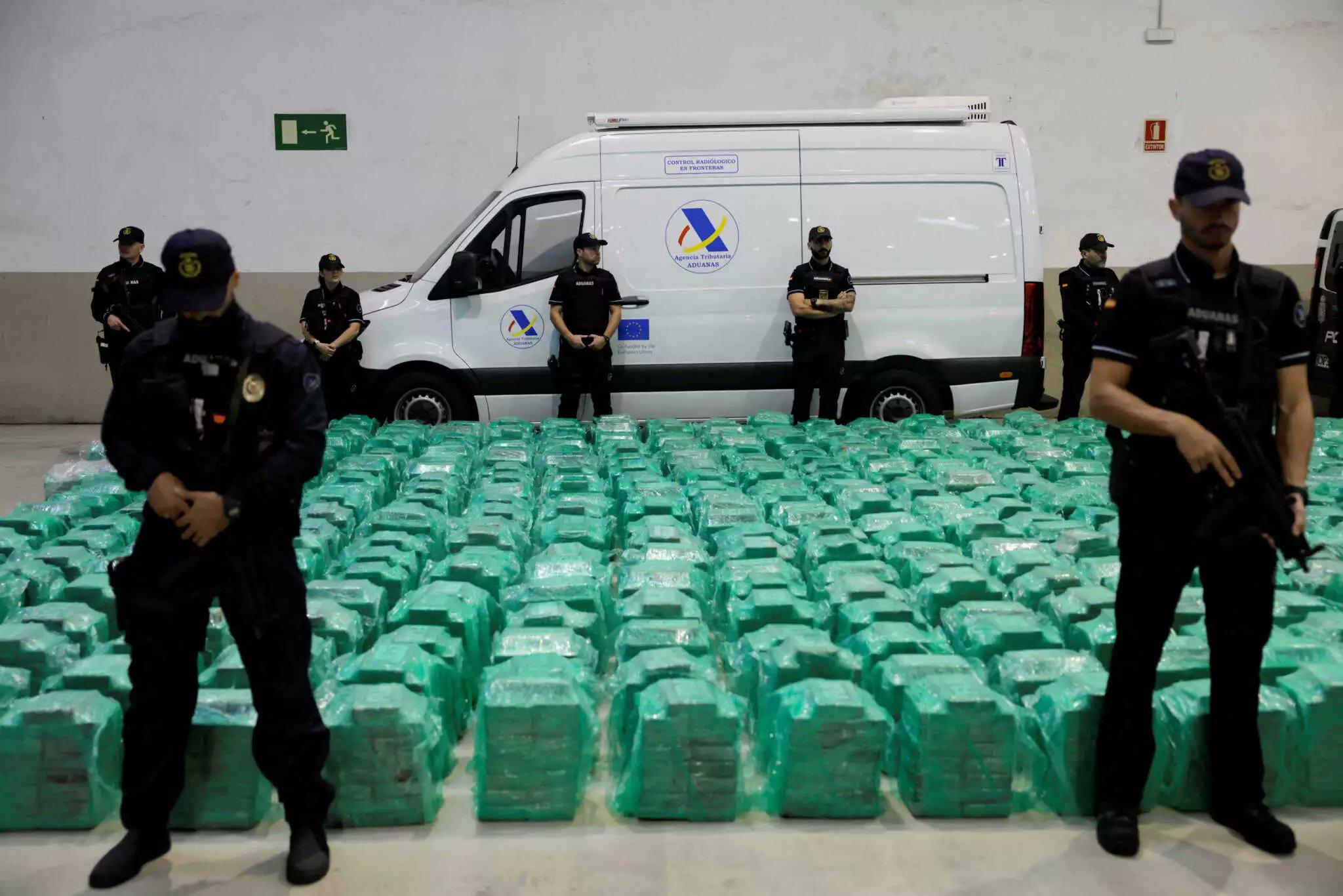 Port of Algeciras: record 13-ton cocaine seizure in Spanish drug ...